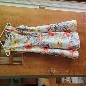 Gracia floral and gold shimmer dress